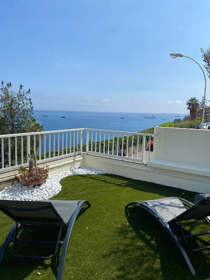 Апартаменты Cap D.Azur Рокебрюн — Кап-Мартен